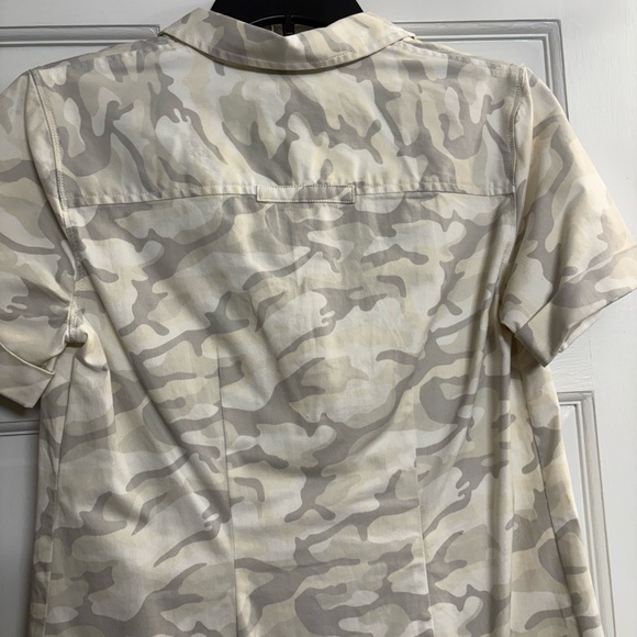 Vineyard Vines Cream Camo Shirt Dress size 2‎ - Picture 8 of 12